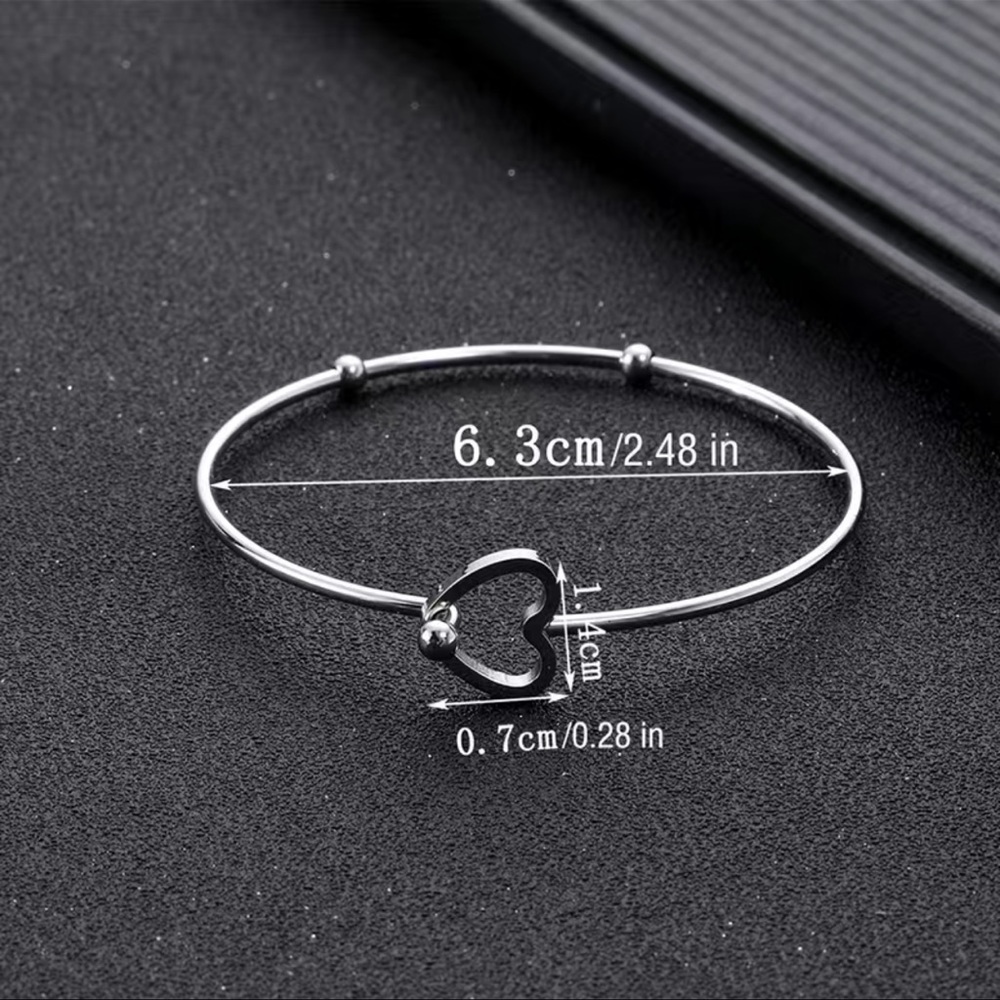 NWT 🩶 SILVER TITANIUM STAINLESS STEEL WIRE OPEN HEART BANGLE BRACELET OS - Picture 7 of 7